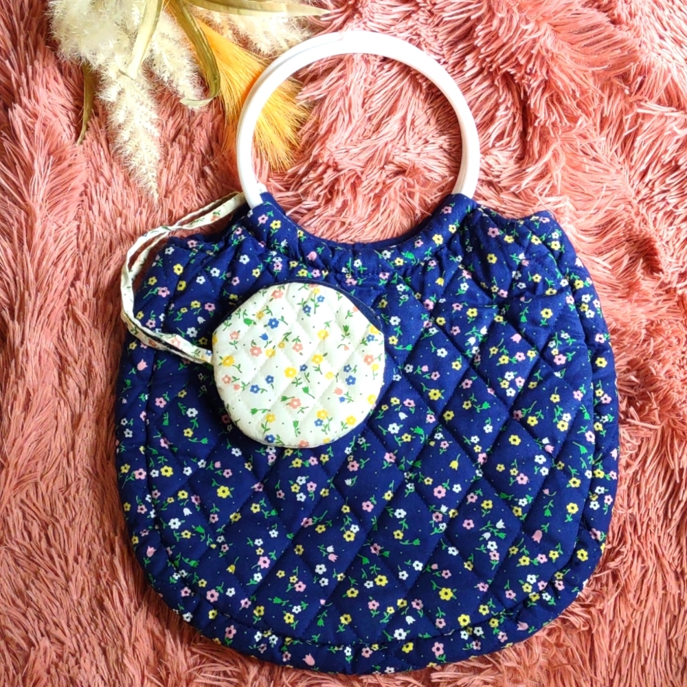 Jontue by Revlon vintage quilted bag